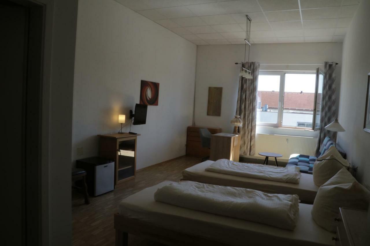 Pension Isartal Geretsried Esterno foto